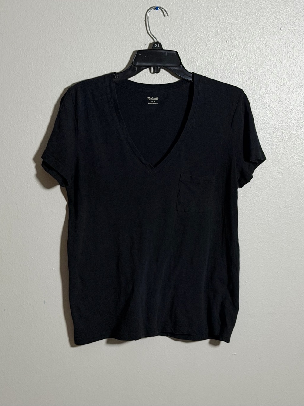 Madewell Women Minimalist Black Crewneck Tee Basic size M‎